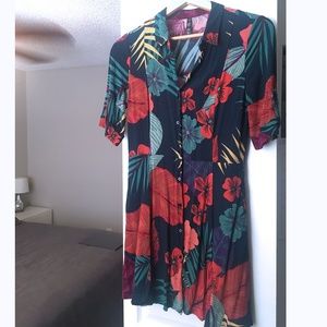 Navy blue and floral Zara dress - Never been worn